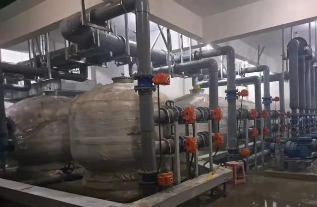 亚洲国产精品麻豆过滤砂缸和循环水泵